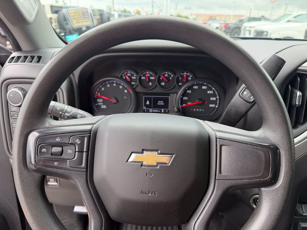 2024 Chevrolet Silverado 1500 Custom