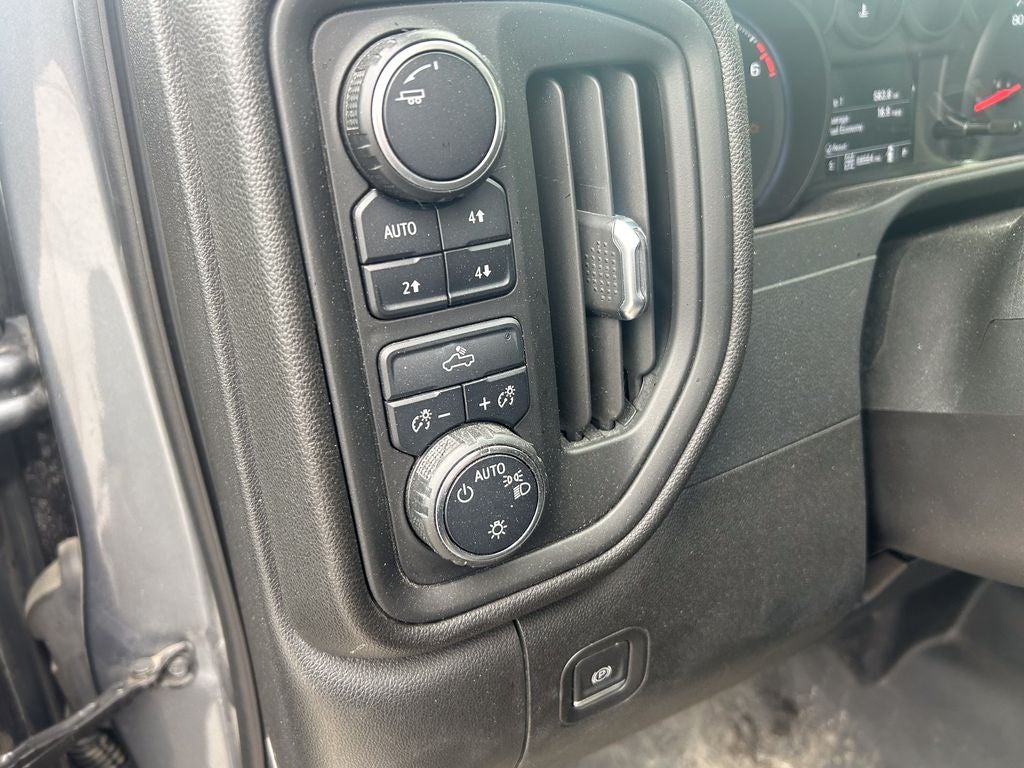 2021 Chevrolet Silverado 1500 Custom Trail Boss