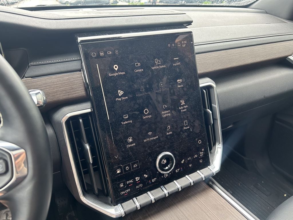 2025 GMC Acadia Denali