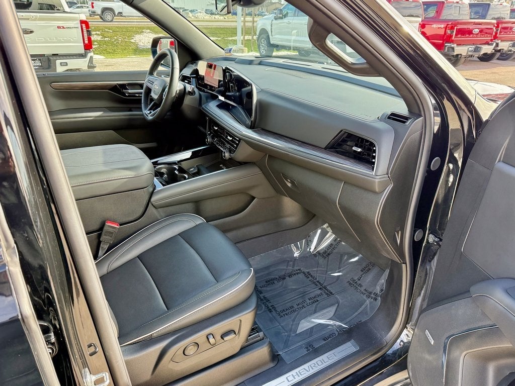 2025 Chevrolet Suburban Premier