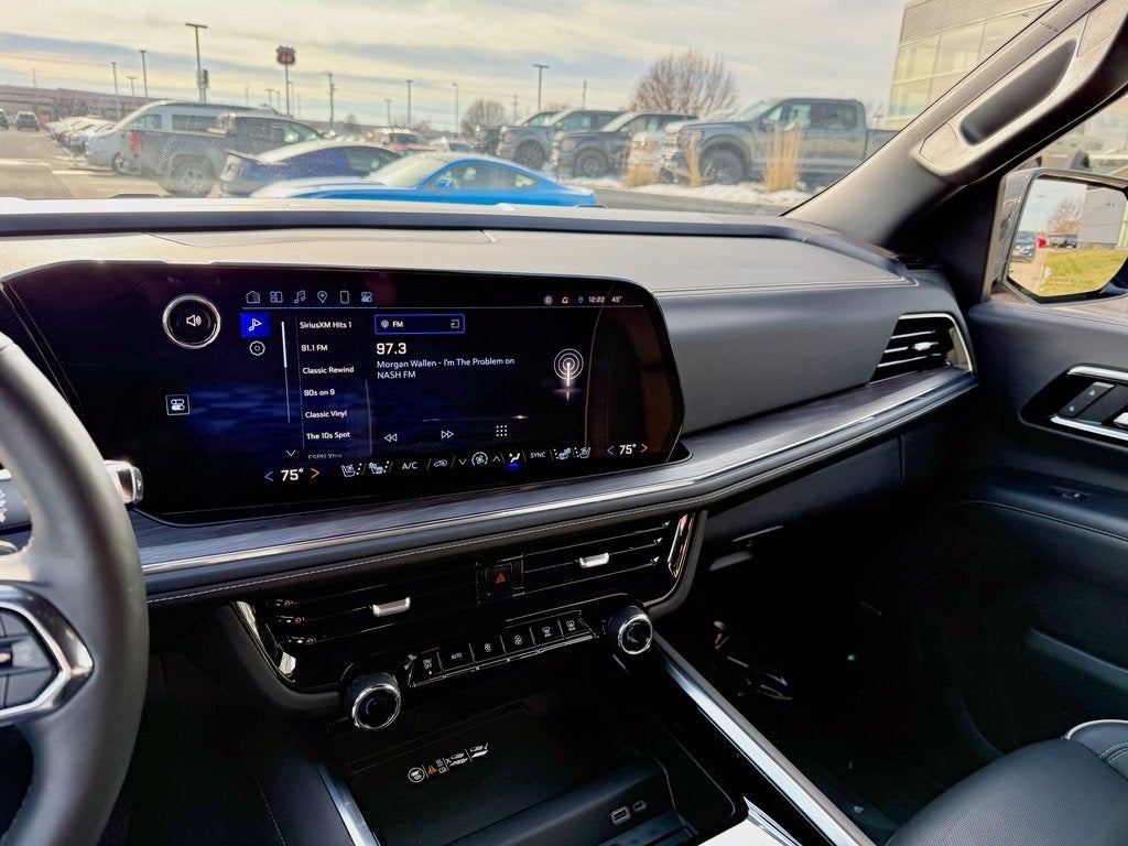 2025 Chevrolet Suburban Premier