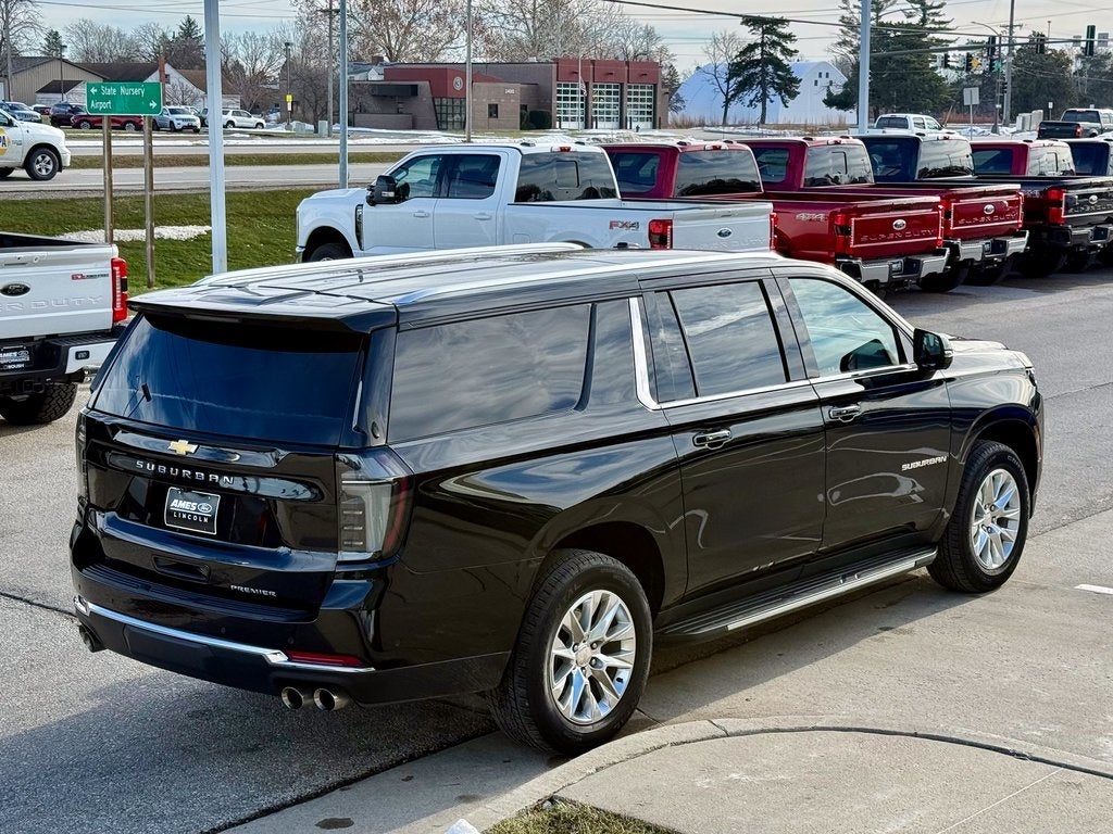 2025 Chevrolet Suburban Premier