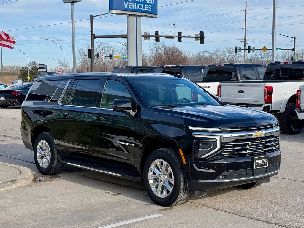 2025 Chevrolet Suburban Premier