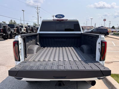 2025 GMC Sierra 2500HD AT4
