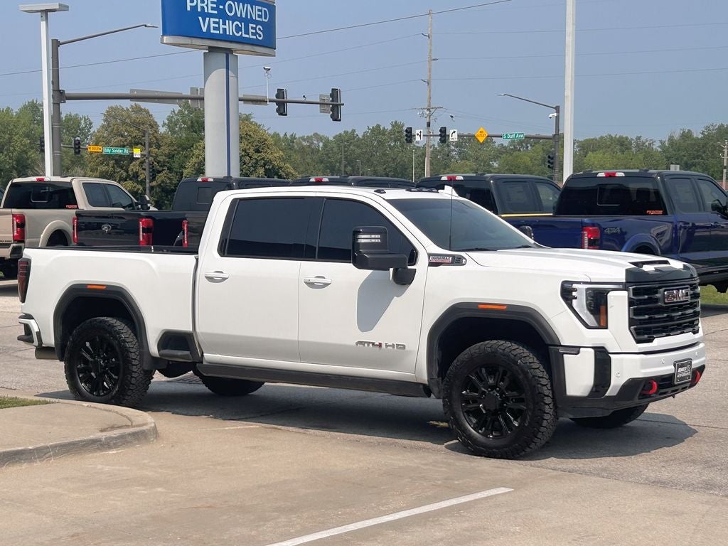 2025 GMC Sierra 2500HD AT4