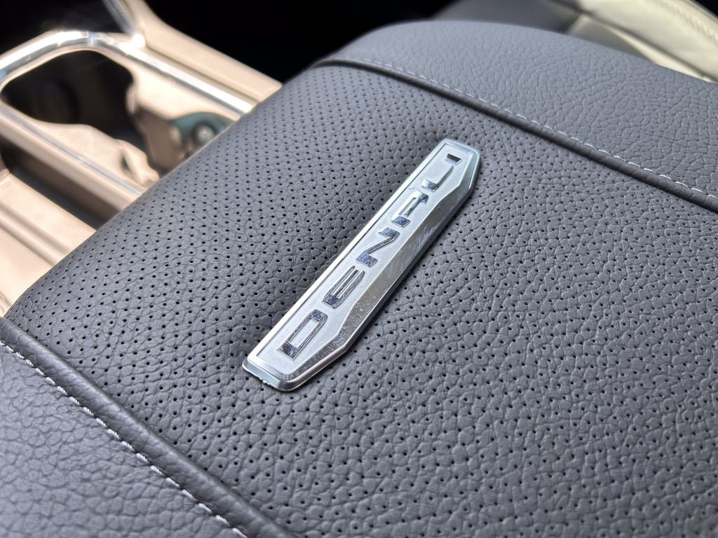 2025 GMC Sierra 2500HD Denali