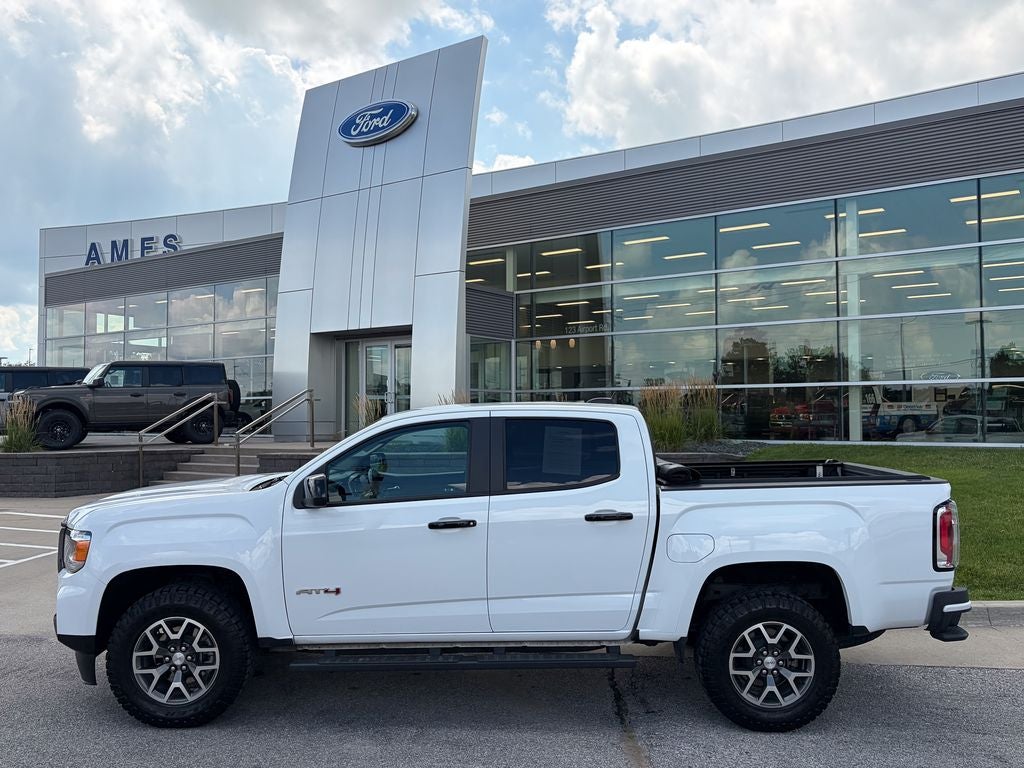 2022 GMC Canyon AT4 w/Leather