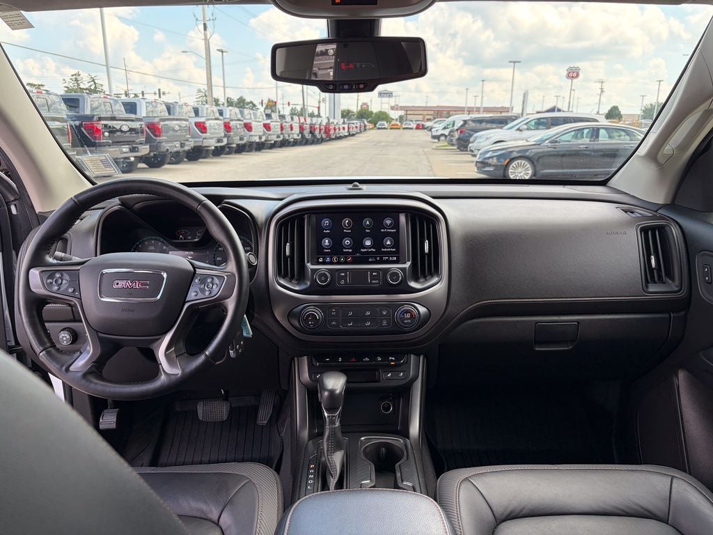 2022 GMC Canyon AT4 w/Leather