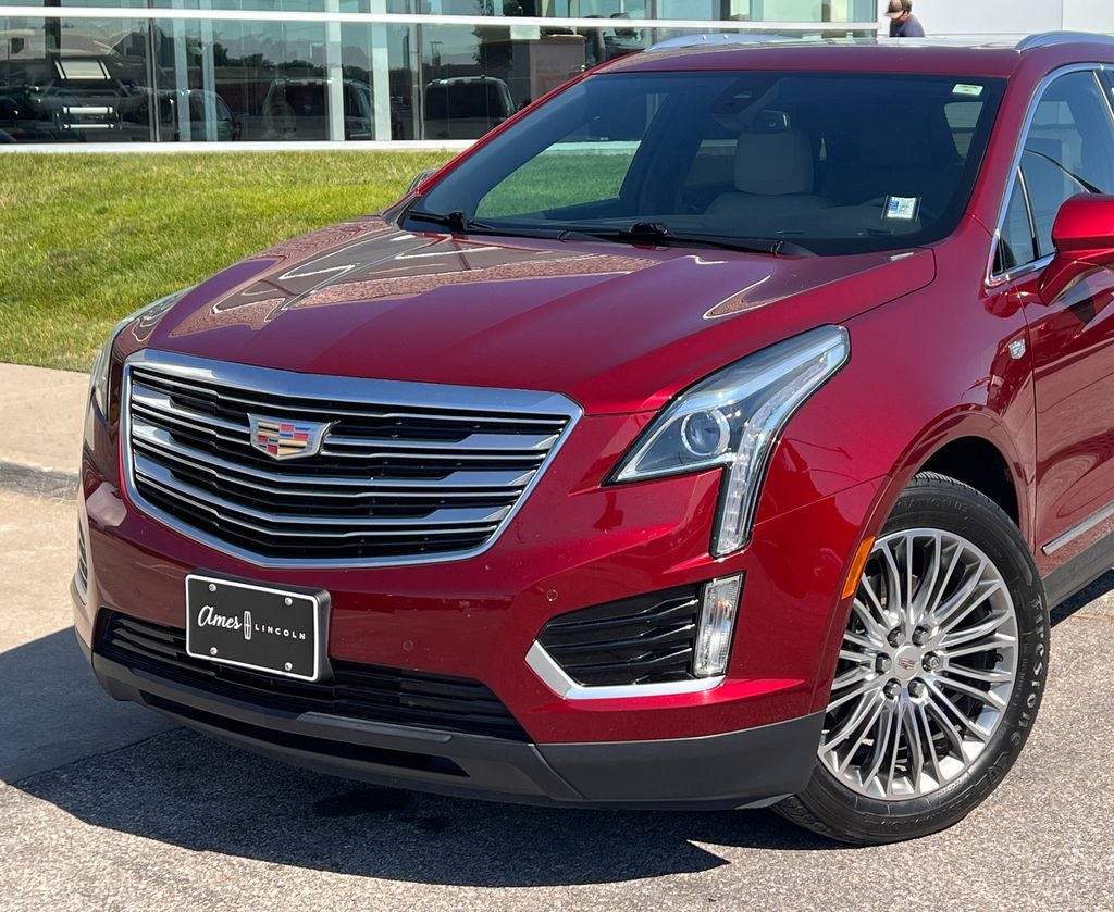 2017 Cadillac XT5 Luxury