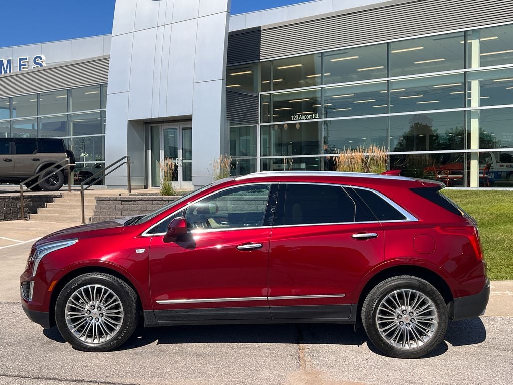 2017 Cadillac XT5 Luxury