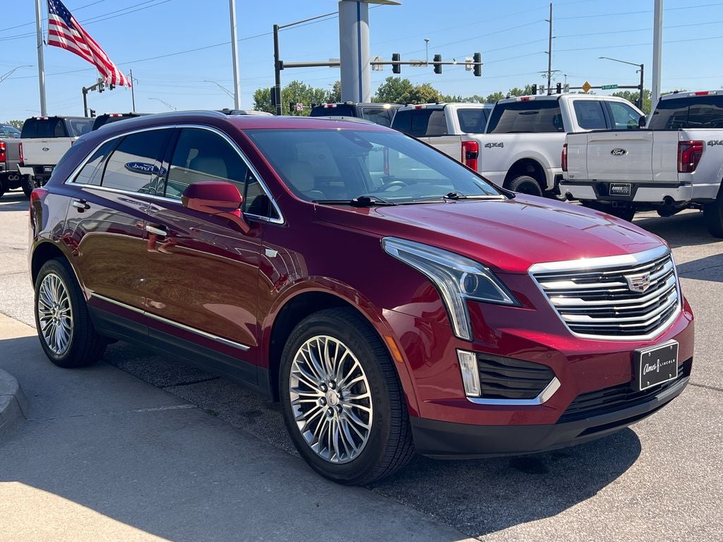 2017 Cadillac XT5 Luxury