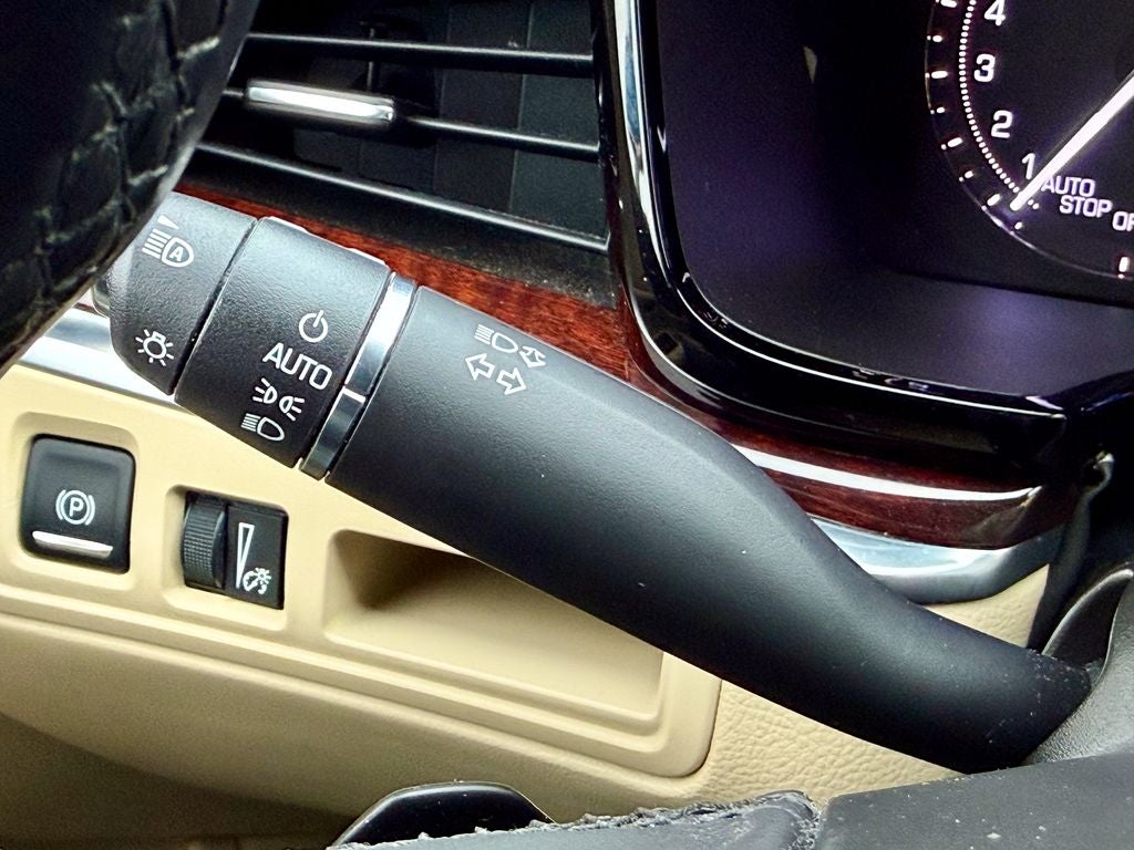 2017 Cadillac XT5 Premium Luxury