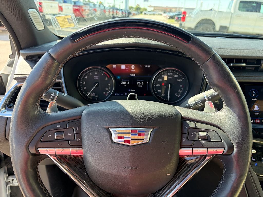 2023 Cadillac XT6 Sport