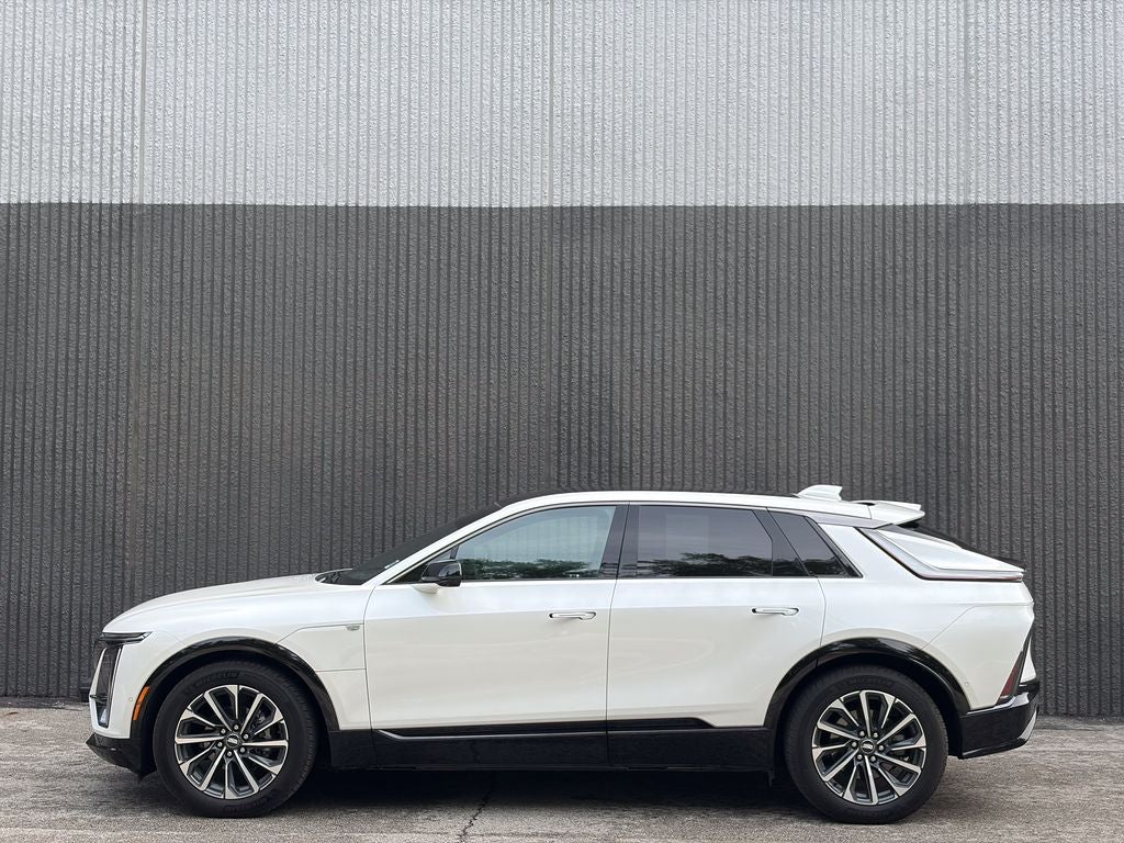 2024 Cadillac LYRIQ Sport