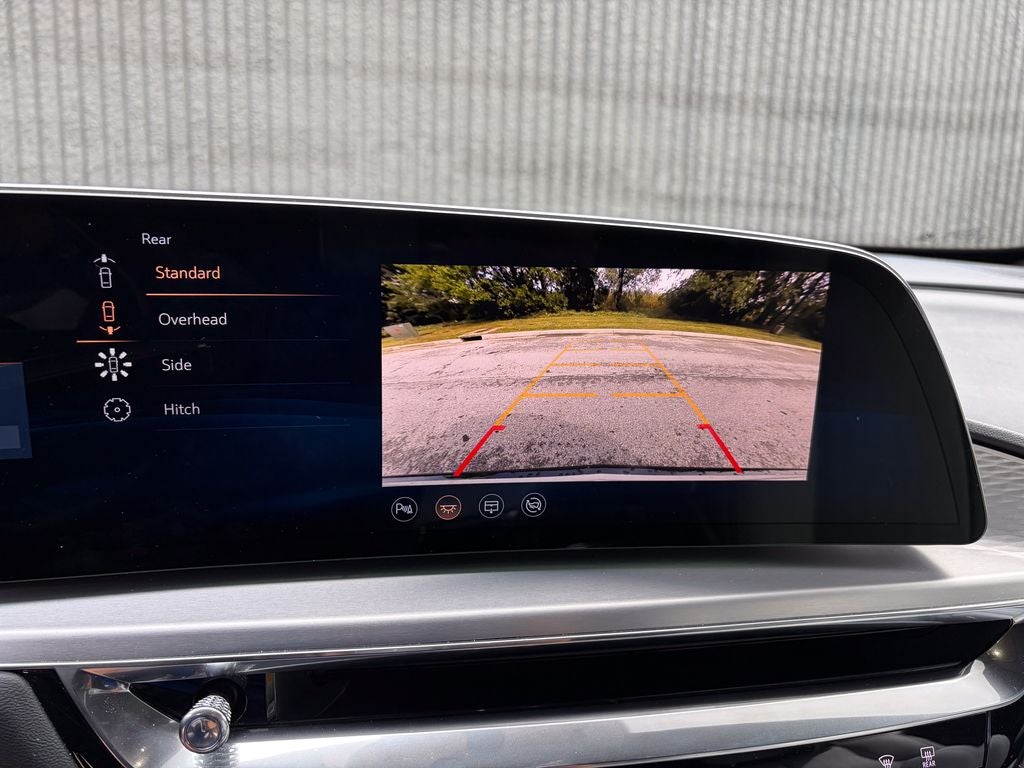 2024 Cadillac LYRIQ Sport
