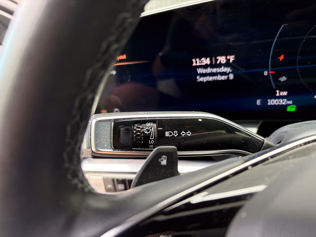 2024 Cadillac LYRIQ Sport