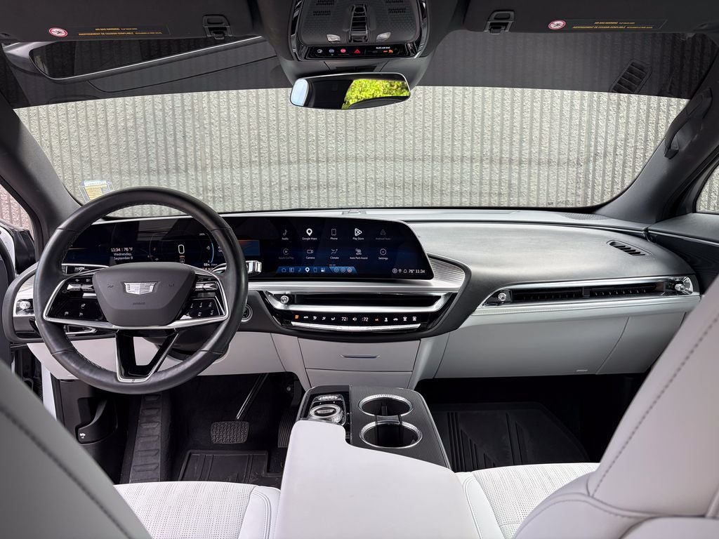 2024 Cadillac LYRIQ Sport
