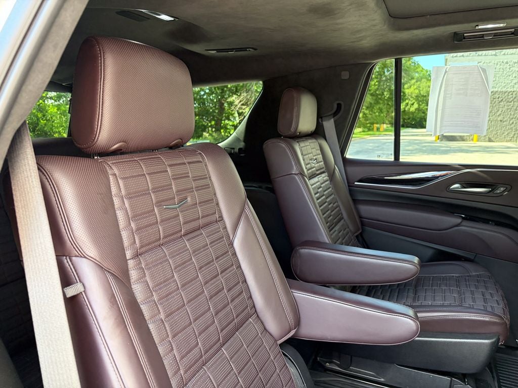 2022 Cadillac Escalade Sport Platinum
