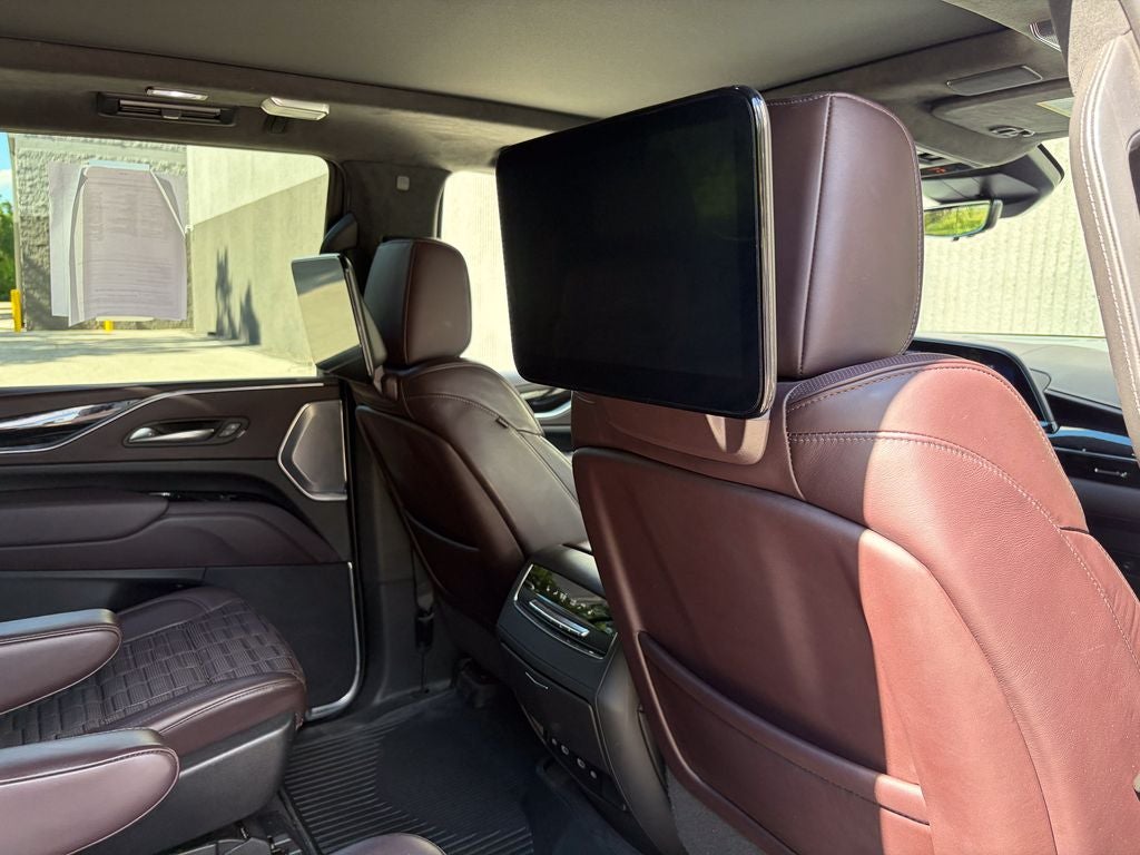 2022 Cadillac Escalade Sport Platinum