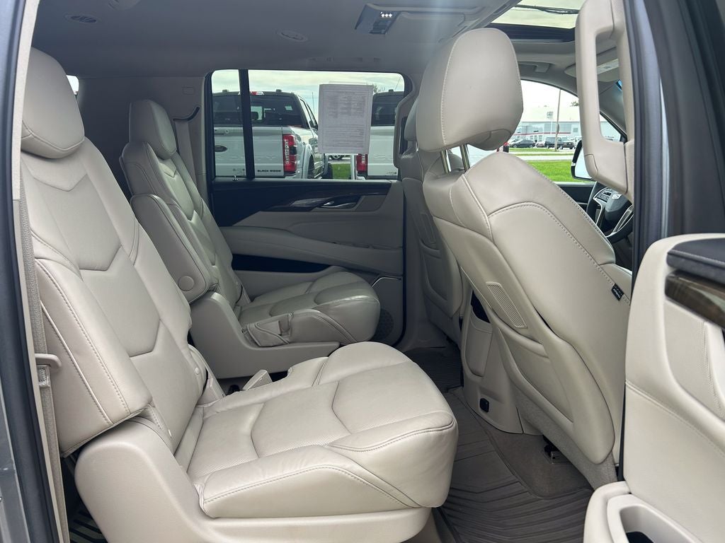 2019 Cadillac Escalade ESV Premium