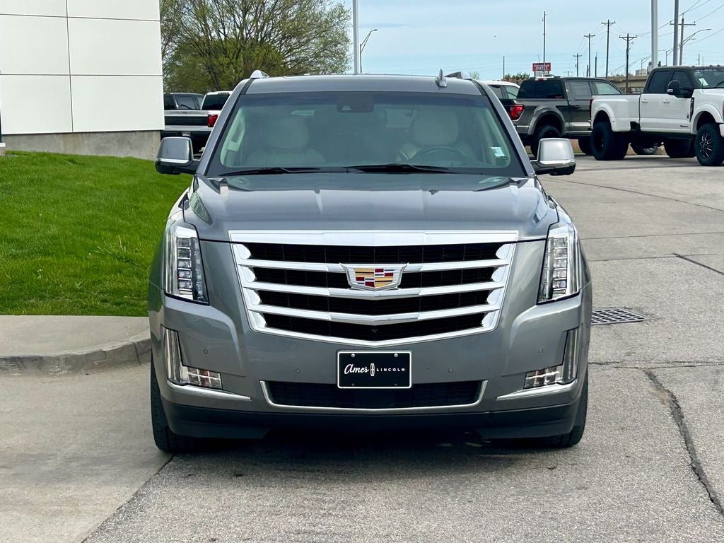2019 Cadillac Escalade ESV Premium