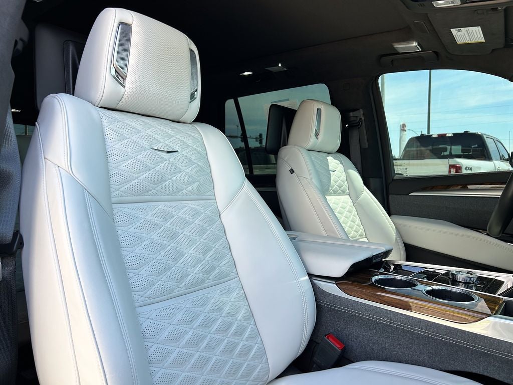 2025 Cadillac Escalade Sport Platinum