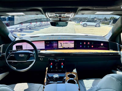 2025 Cadillac Escalade Sport Platinum