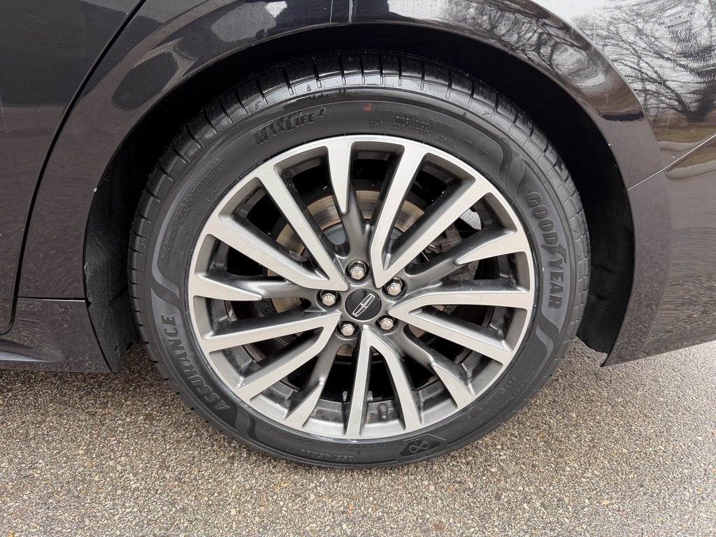 2020 Lincoln Continental Standard