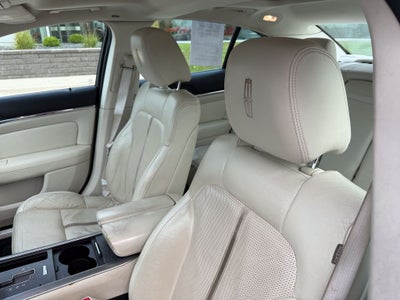 2009 Lincoln MKS Base