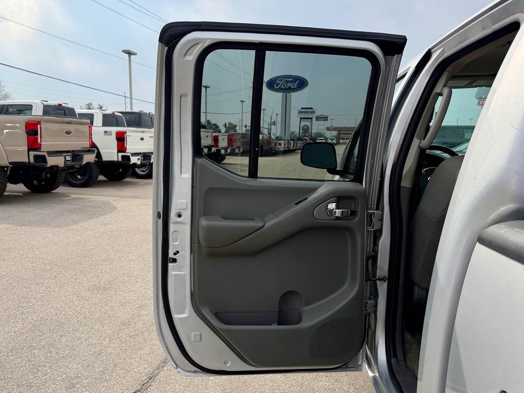 2016 Nissan Frontier SL