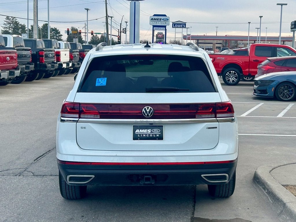 2025 Volkswagen Atlas 2.0T SE w/Technology