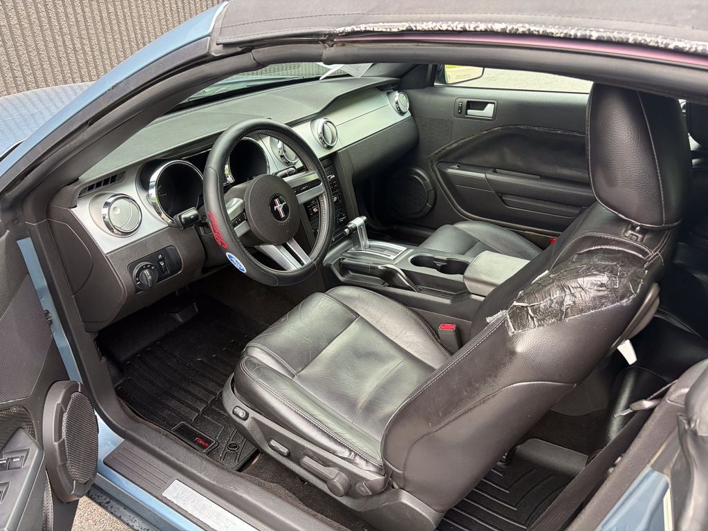 2006 Ford Mustang V6