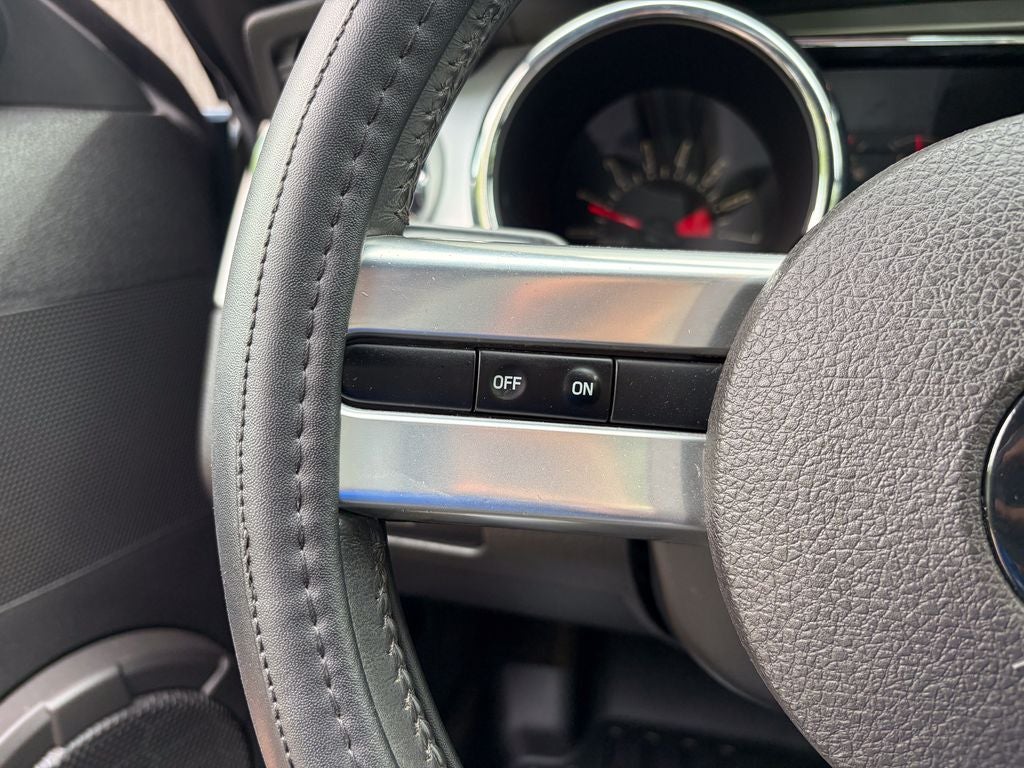 2006 Ford Mustang V6