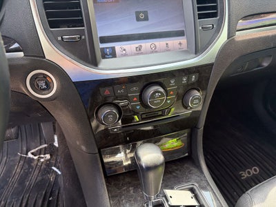 2011 Chrysler 300 Limited