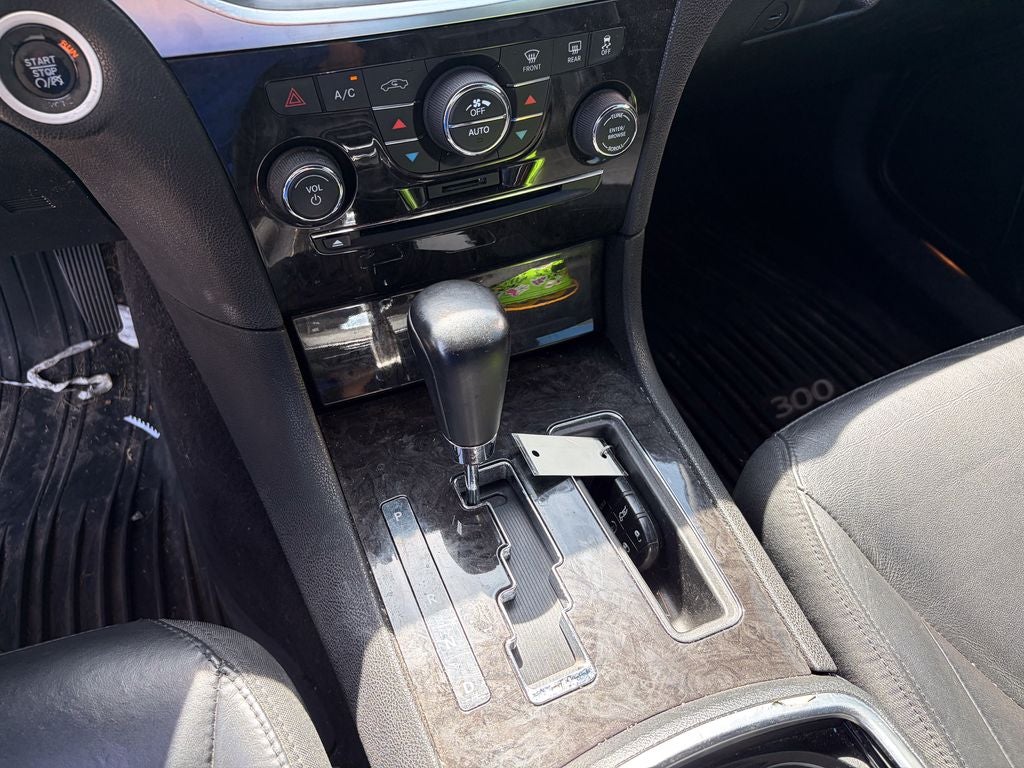 2011 Chrysler 300 Limited