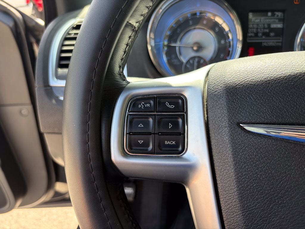 2011 Chrysler 300 Limited