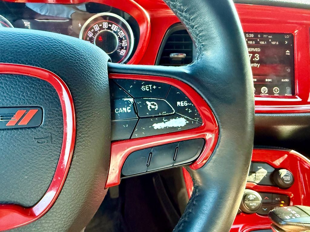 2015 Dodge Challenger SXT