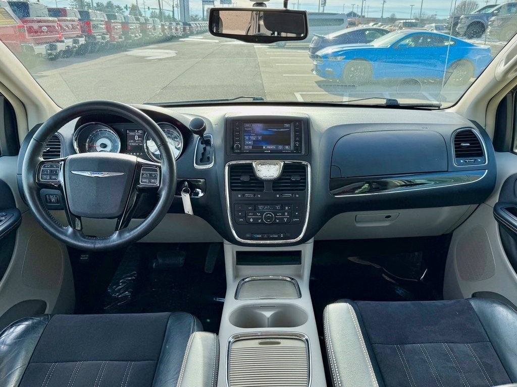 2014 Chrysler Town & Country Touring-L 30th Anniversary