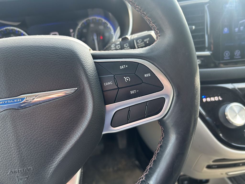 2017 Chrysler Pacifica Touring L Plus