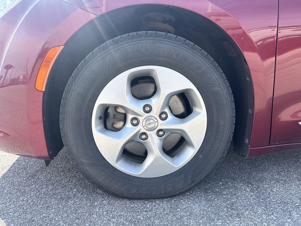 2017 Chrysler Pacifica Touring L Plus