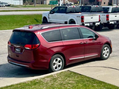 2017 Chrysler Pacifica Touring L Plus