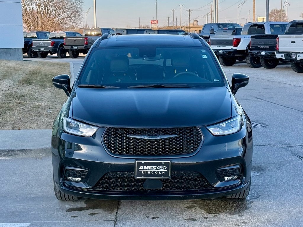 2025 Chrysler Pacifica Limited