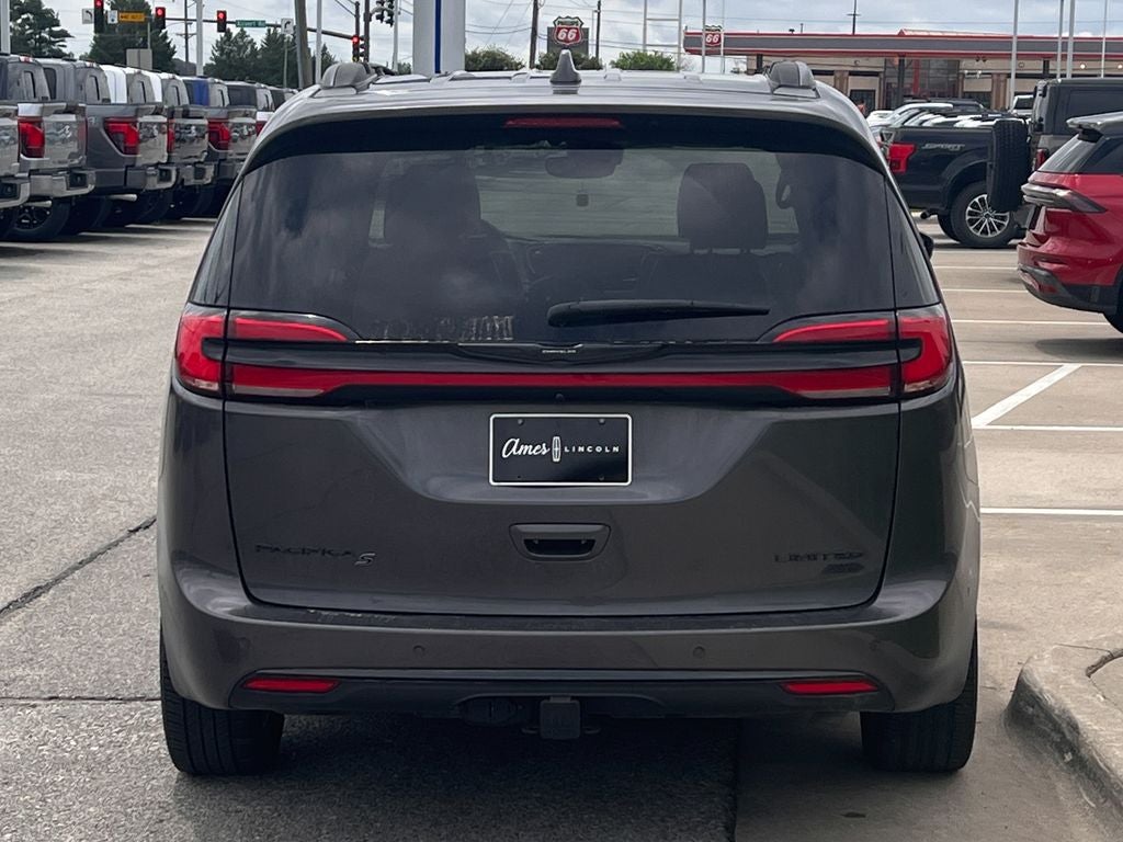 2022 Chrysler Pacifica Limited