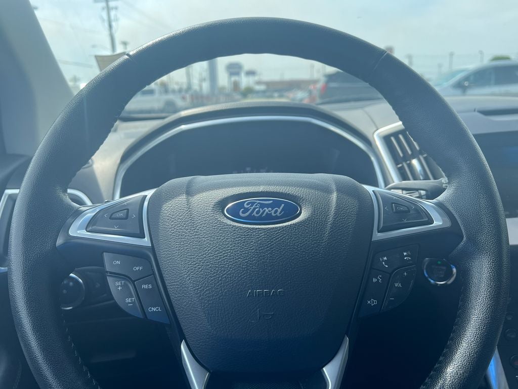 2017 Ford Edge Sport