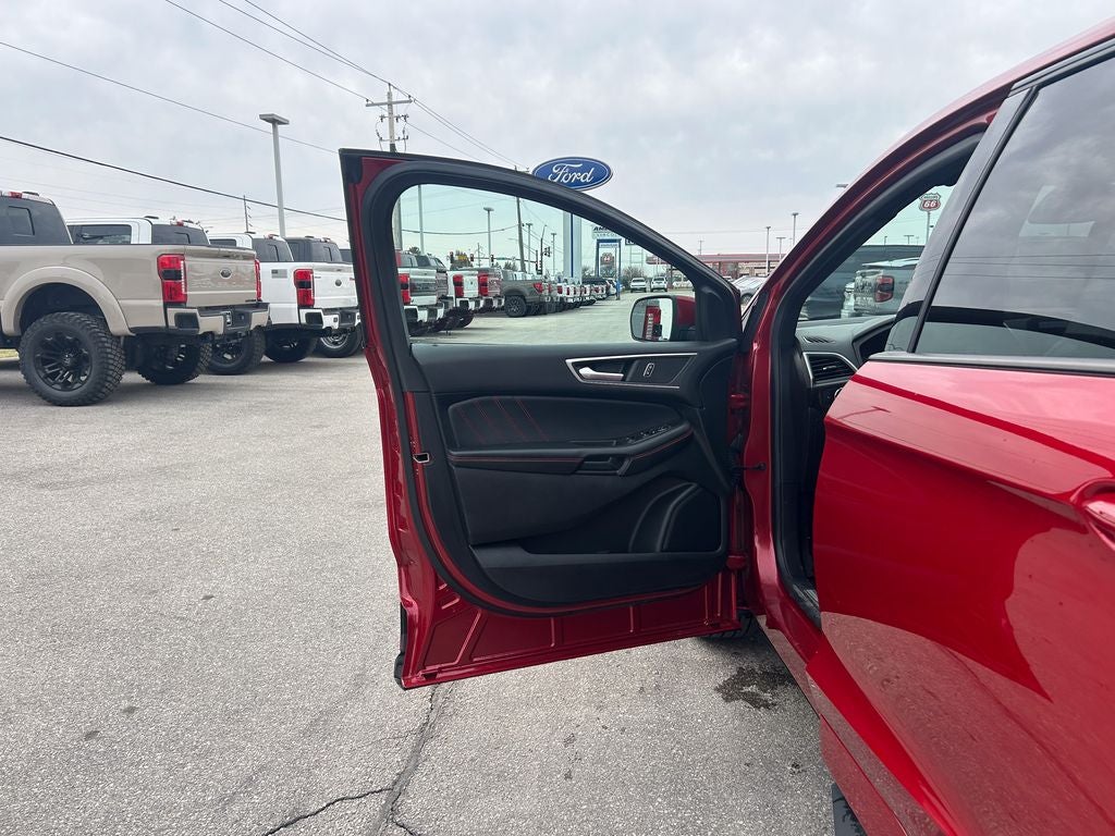 2023 Ford Edge ST Line