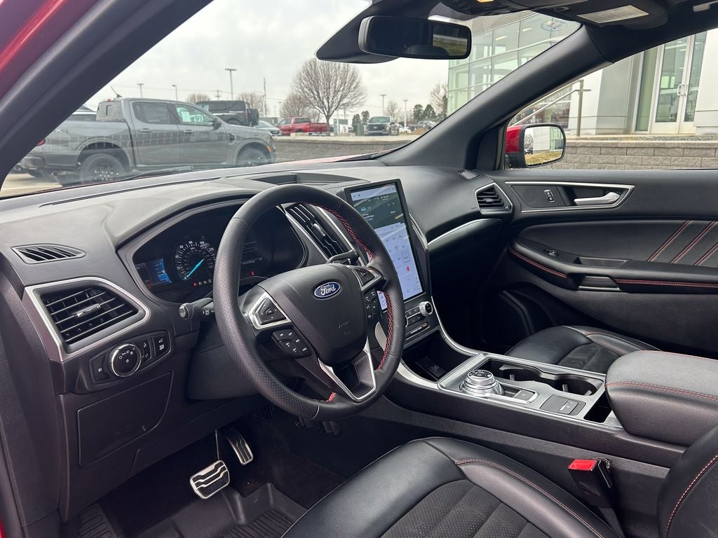 2023 Ford Edge ST Line