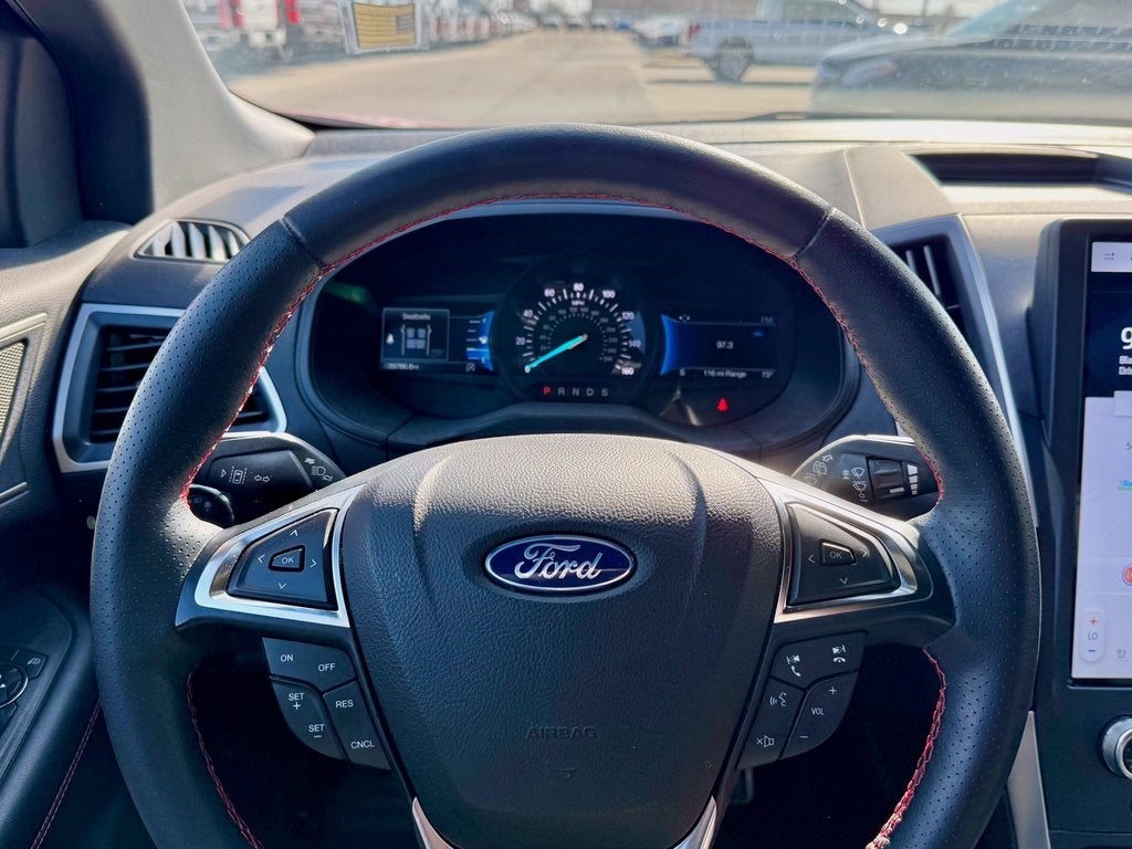 2023 Ford Edge ST Line
