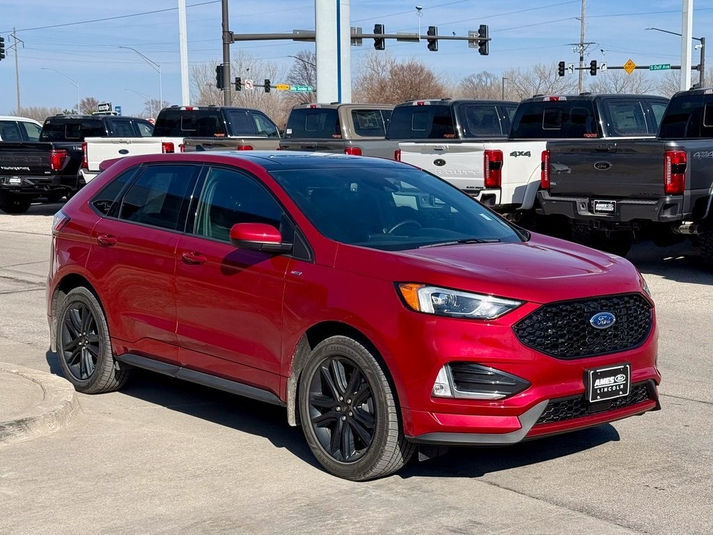 2023 Ford Edge ST Line