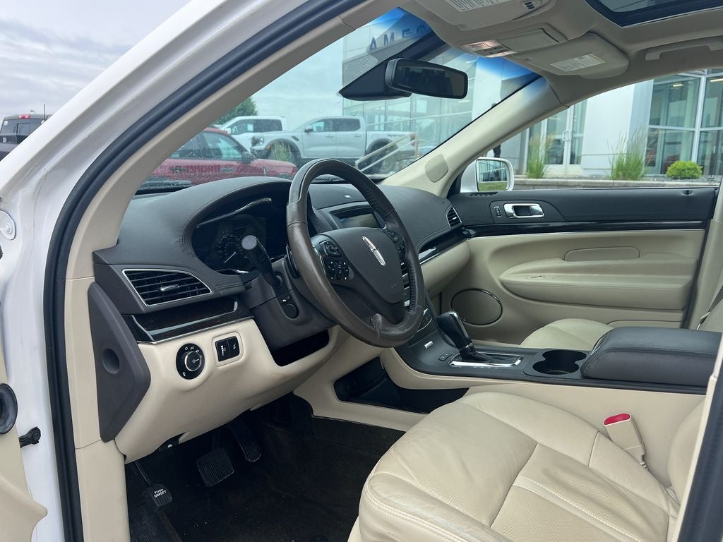2016 Lincoln MKT EcoBoost