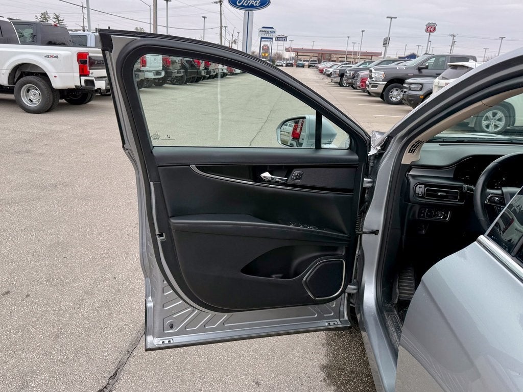 2021 Lincoln Nautilus Standard